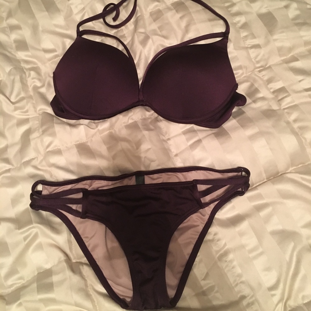 Victoria’s Secret push up stewpot bikini